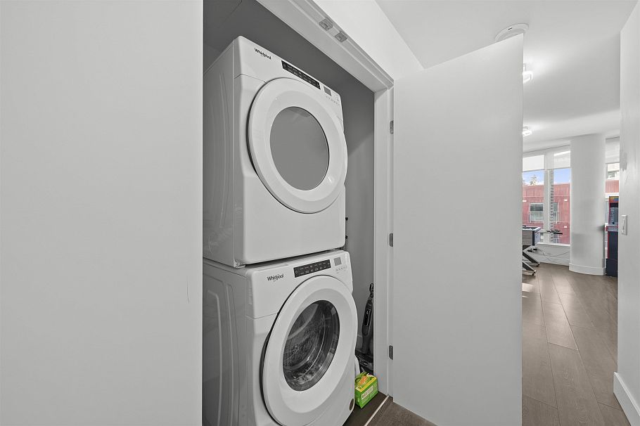 609 3438 Sawmill Crescent Vancouver, BC - 17