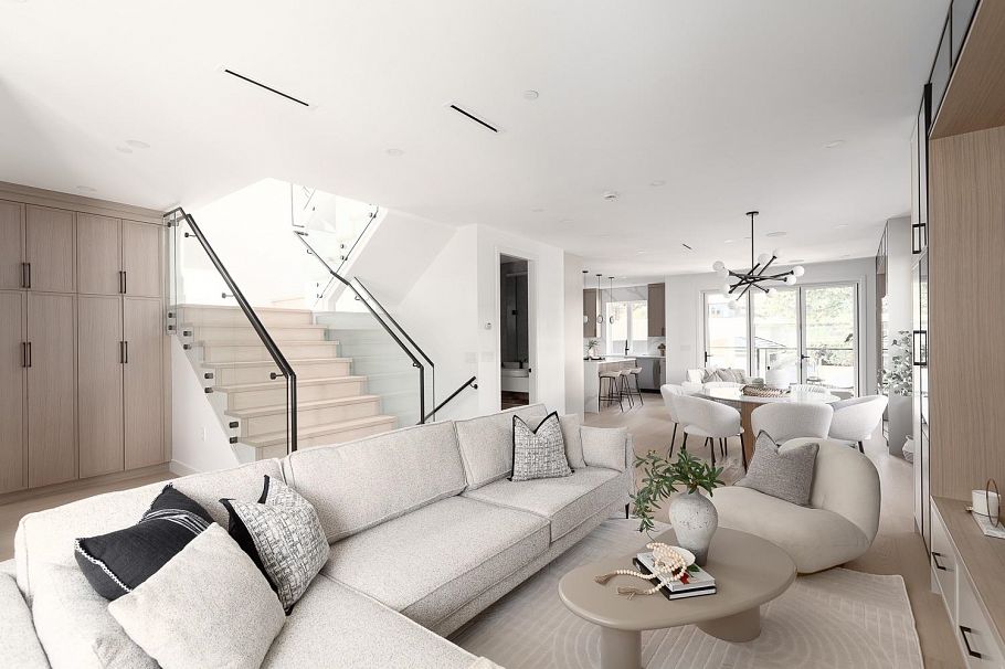 5965 Granville Street Vancouver, BC - 4