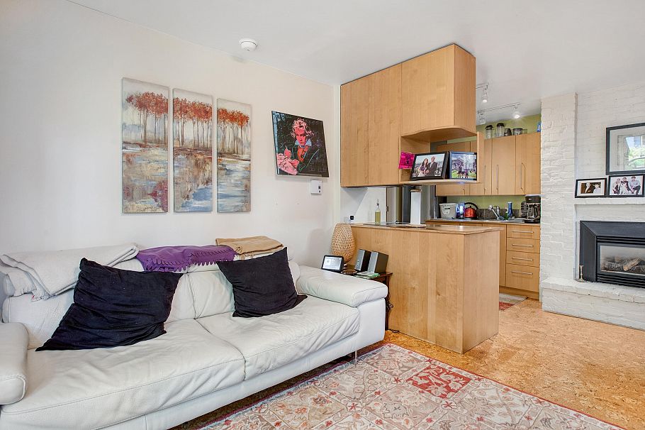 1351 Maple Street Vancouver, BC - 12