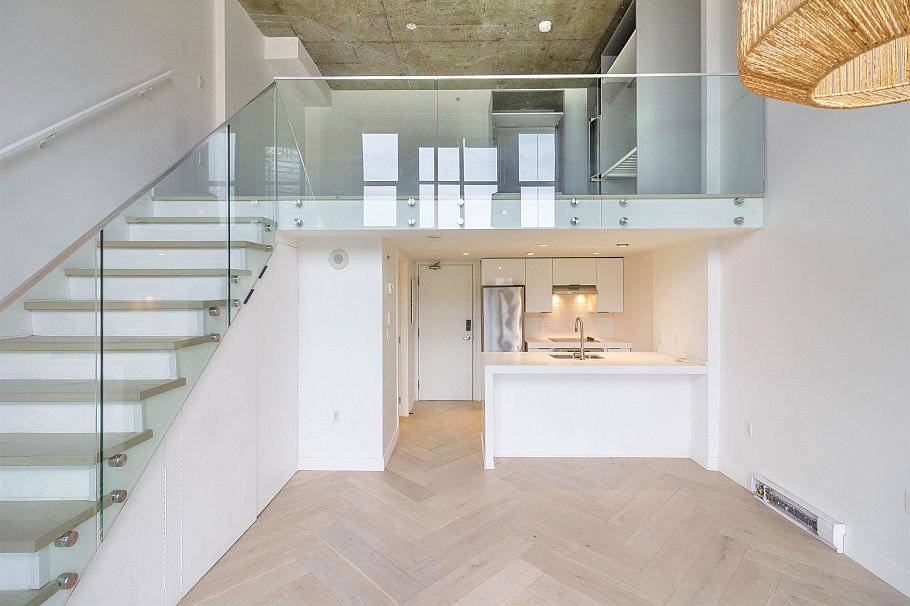 602 22 E Cordova Street Vancouver, BC - 7