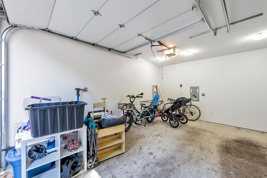 2625 Guelph Street Vancouver, BC - 38