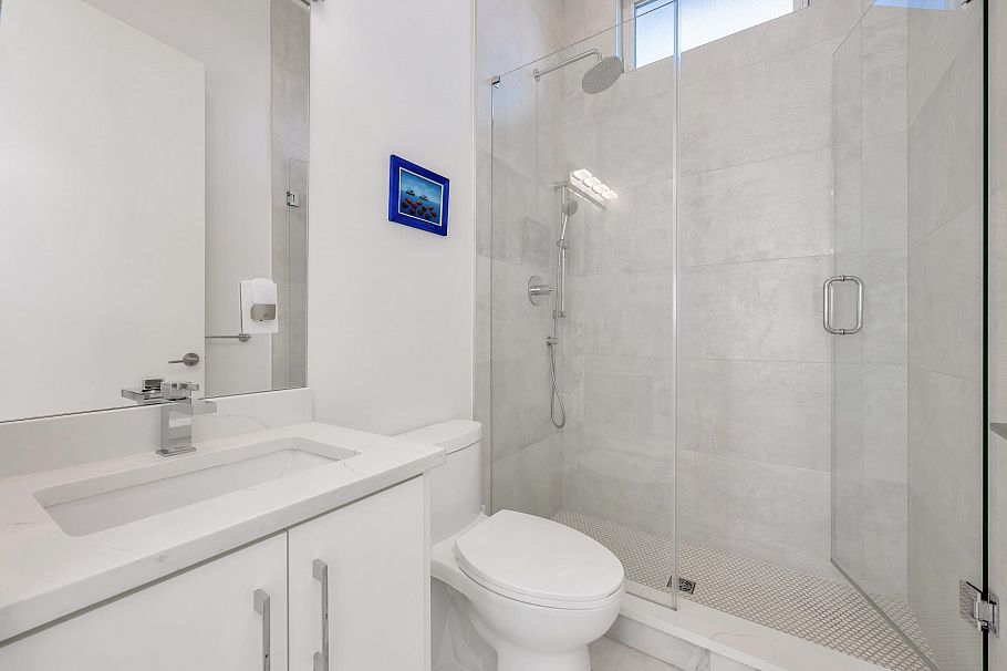 2625 Guelph Street Vancouver, BC - 24