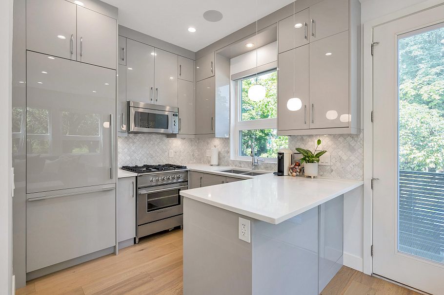 2625 Guelph Street Vancouver, BC - 9