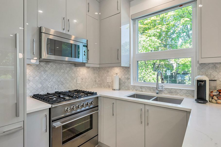 2625 Guelph Street Vancouver, BC - 10