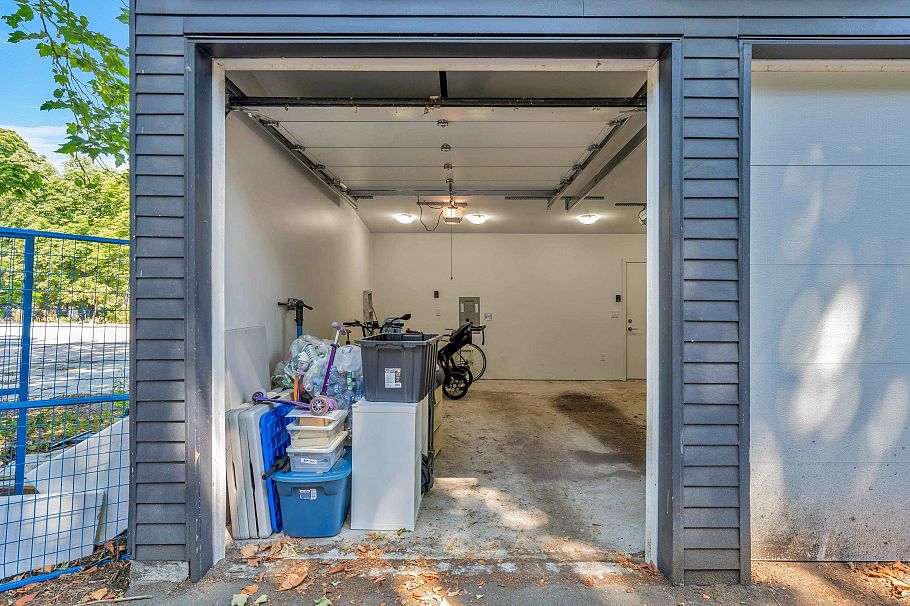 2625 Guelph Street Vancouver, BC - 37