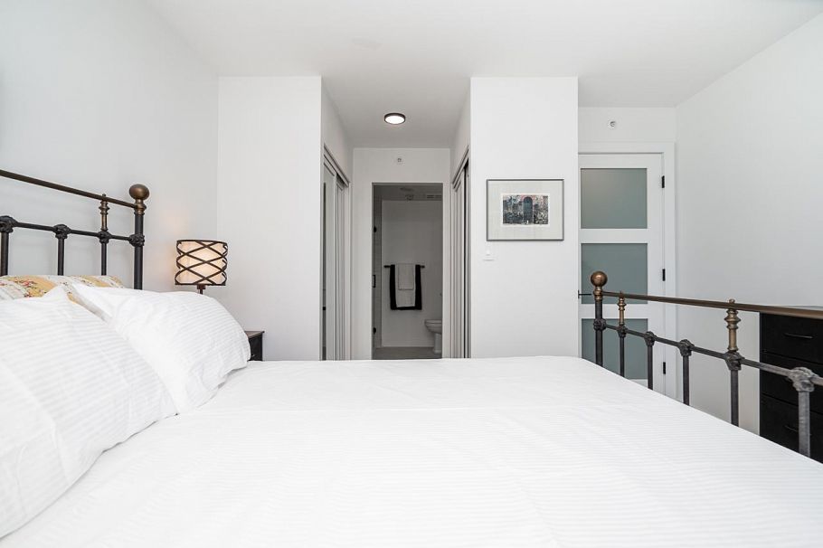 906 189 Davie Street Vancouver, BC - 23