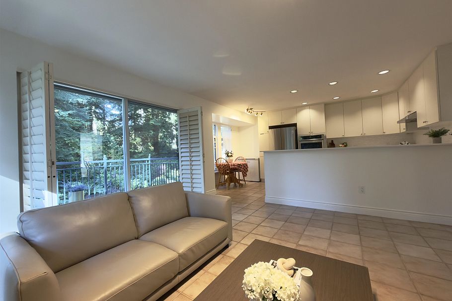 1190 Strathaven Drive North Vancouver, BC - 17