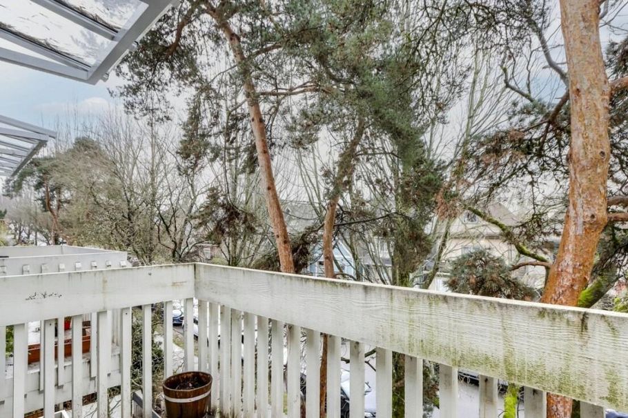 303 1545 E 2nd Avenue Vancouver, BC - 18