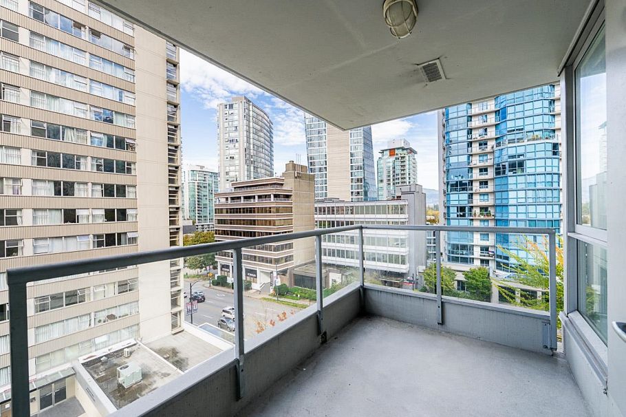 604 1420 W Georgia Street Vancouver, BC - 22