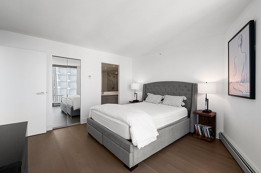 1202 1383 Marinaside Crescent Vancouver, BC - 14