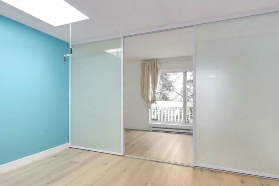 303 1545 E 2nd Avenue Vancouver, BC - 9