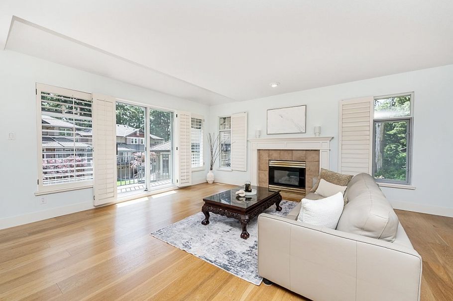 1190 Strathaven Drive North Vancouver, BC - 10