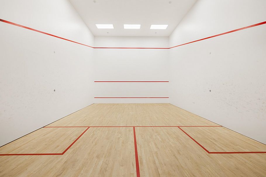 810 125 E 14th Street North Vancouver, BC - 23