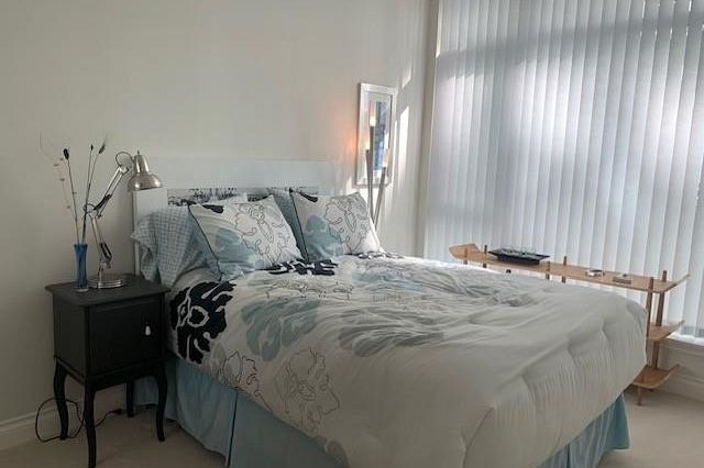 203 185 Victory Ship Way North Vancouver, BC - 5