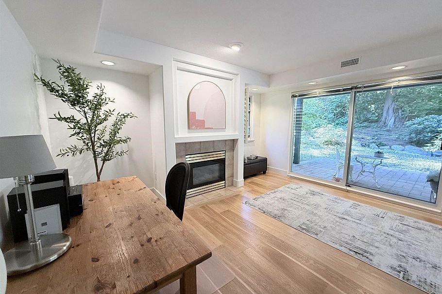 1190 Strathaven Drive North Vancouver, BC - 31