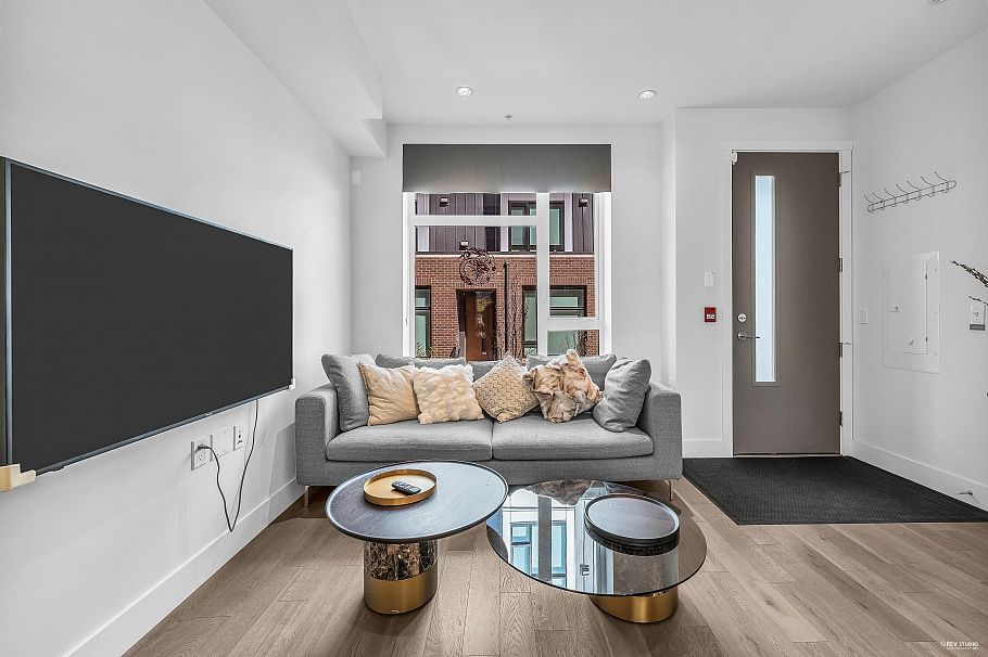 7623 Yukon Street Vancouver, BC - 11