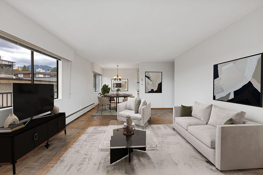 211 155 E 5th Street North Vancouver, BC - 3