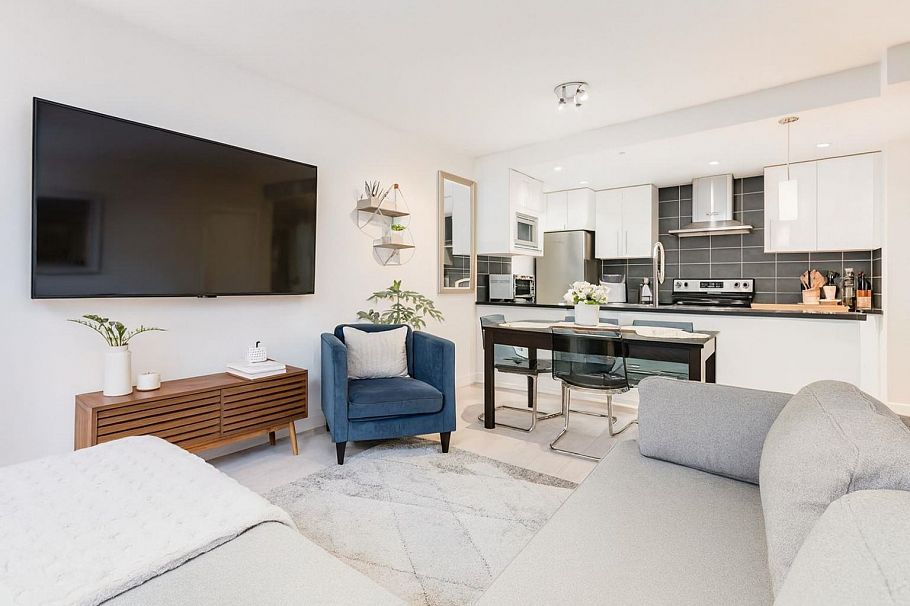 226 188 Keefer Place Vancouver, BC - 5