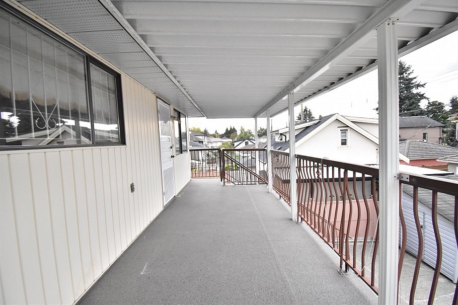 5541 Bruce Street Vancouver, BC - 20