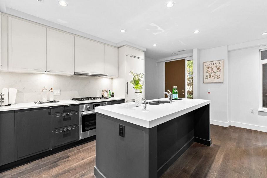 7599 Yukon Street Vancouver, BC - 10