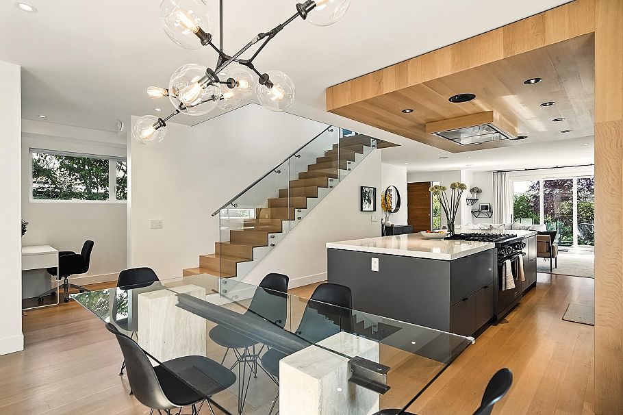 452 E 4th Street North Vancouver, BC - 8