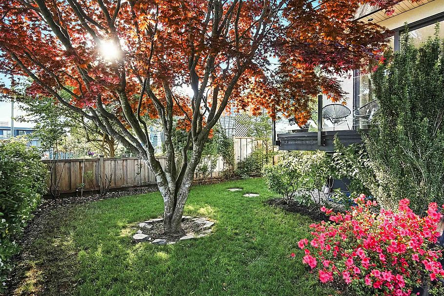 452 E 4th Street North Vancouver, BC - 37