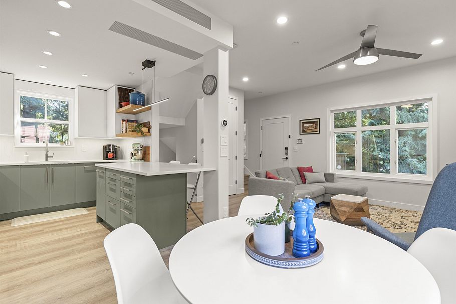 1676 Victoria Drive Vancouver, BC - 17