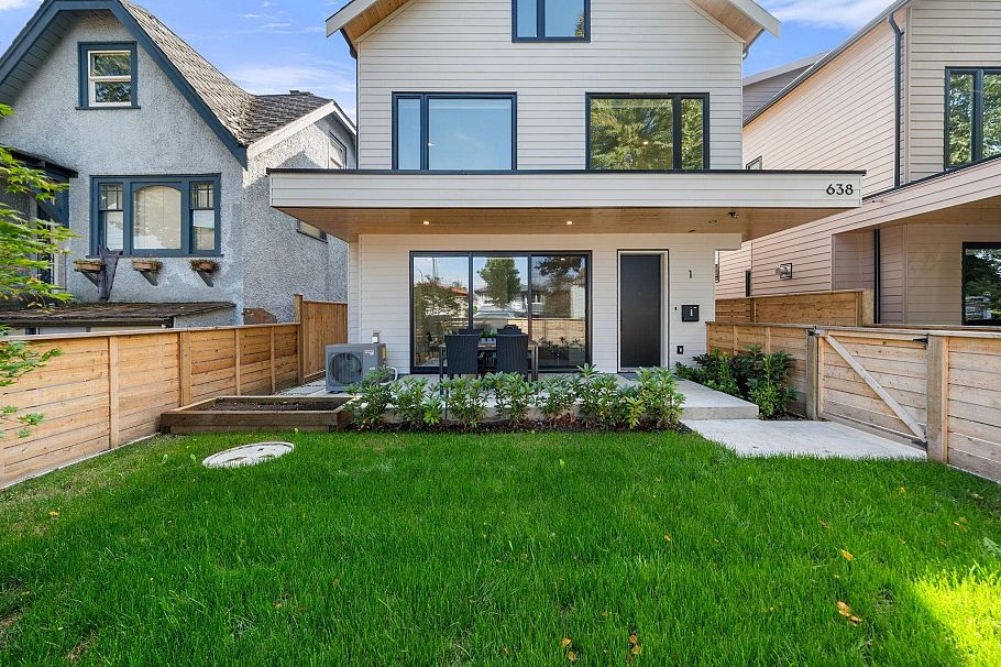 1 638 E 46th Avenue Vancouver, BC - 40