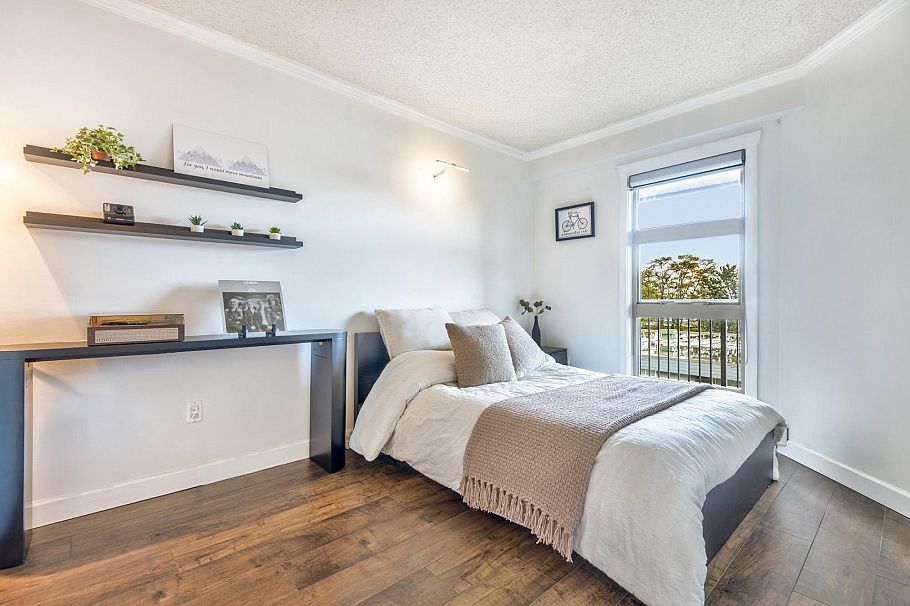 305 235 W 4th Street North Vancouver, BC - 14