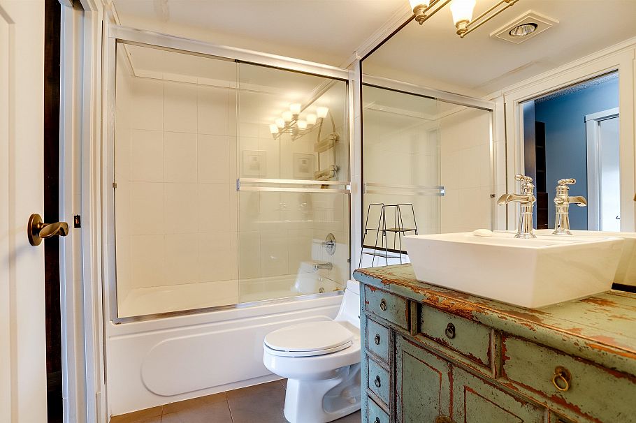 305 1365 W 4th Avenue Vancouver, BC - 16
