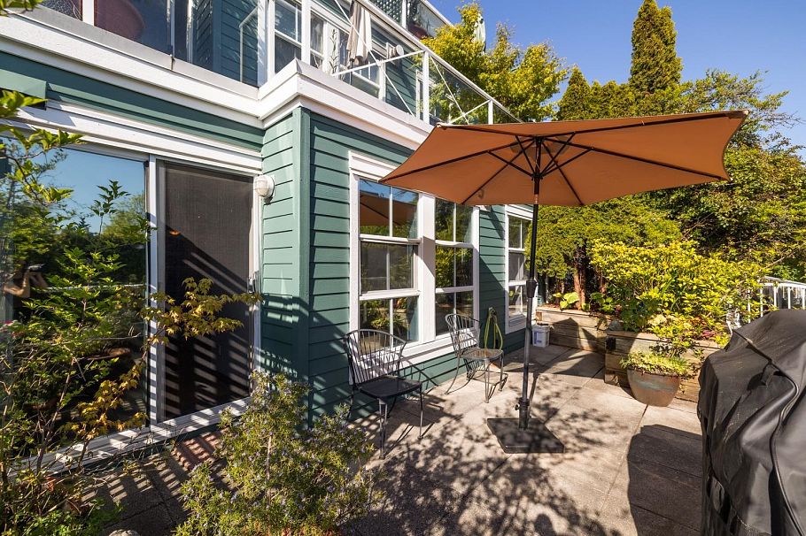 206 5723 Collingwood Street Vancouver, BC - 1