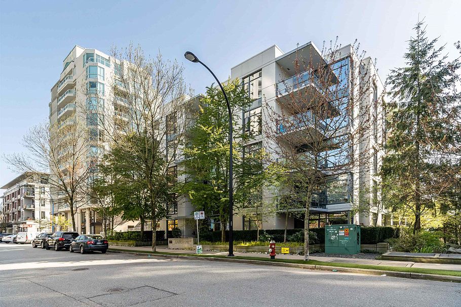 408 135 W 2nd Street North Vancouver, BC - 35