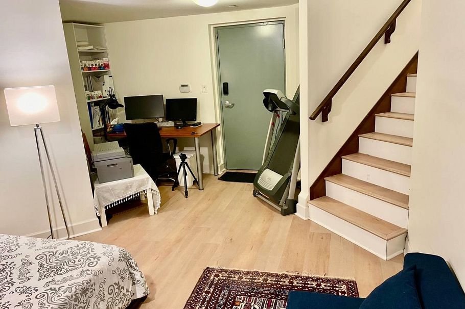 9 215 E 4th Street North Vancouver, BC - 17