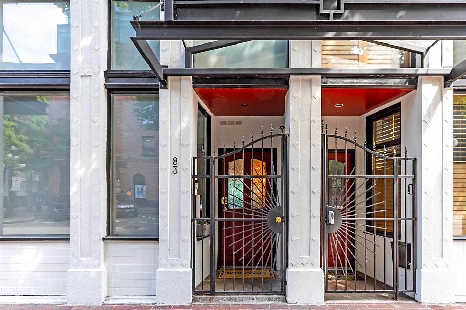 83 Alexander Street Vancouver, BC - 35