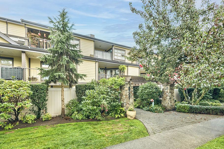 305 235 W 4th Street North Vancouver, BC - 23