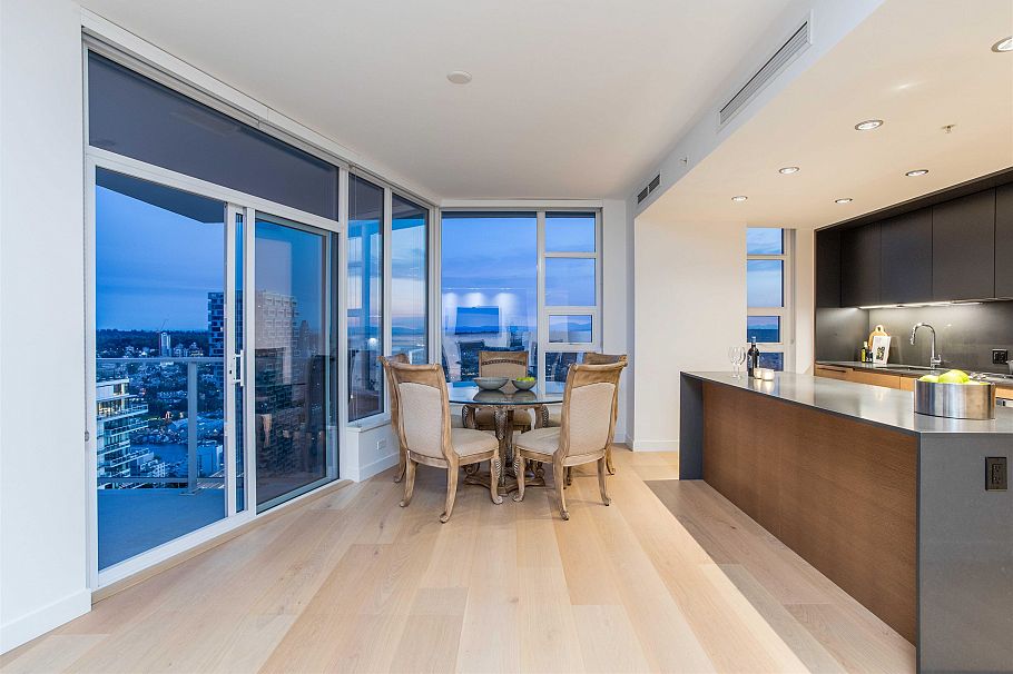 4608 1289 Hornby Street Vancouver, BC - 3