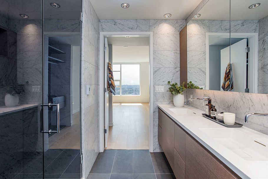 4608 1289 Hornby Street Vancouver, BC - 32