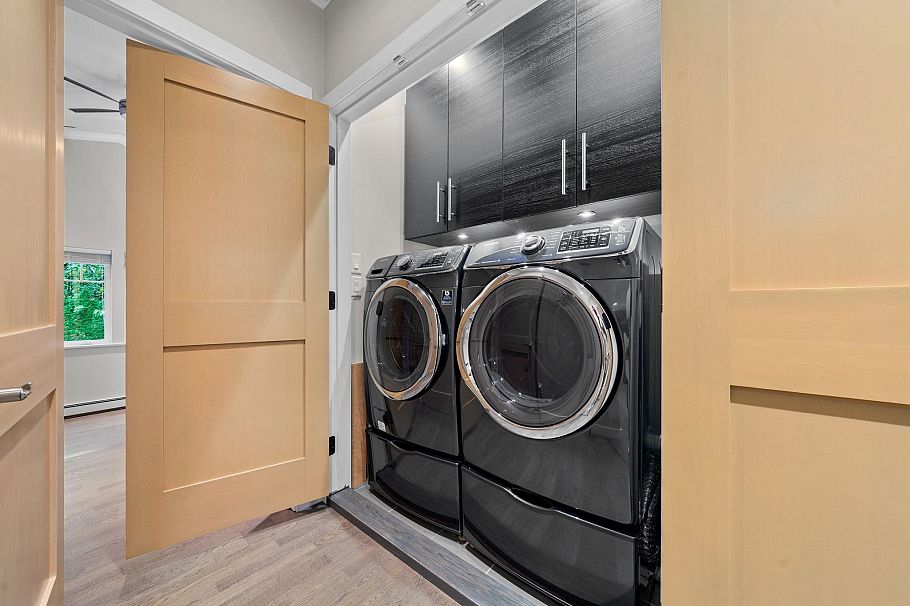 2140 Pemberton Avenue North Vancouver, BC - 19