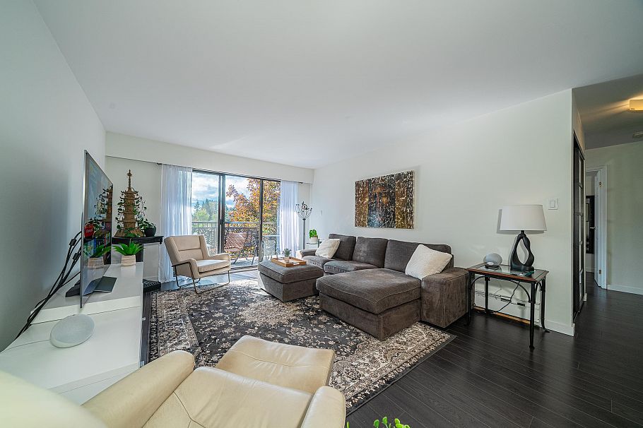 413 1385 Draycott Road North Vancouver, BC - 11