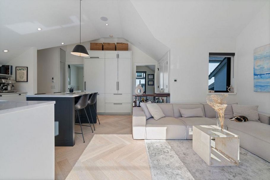 4921 Larch Street Vancouver, BC - 21