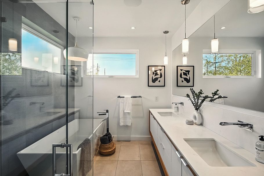 452 E 4th Street North Vancouver, BC - 18