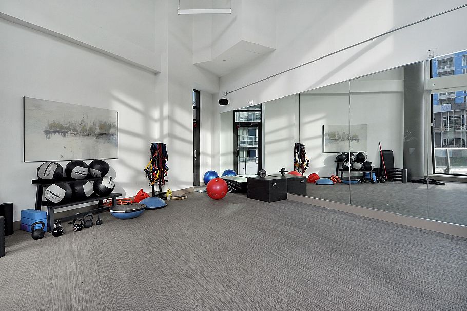 1104 8533 River District Crossing Vancouver, BC - 36