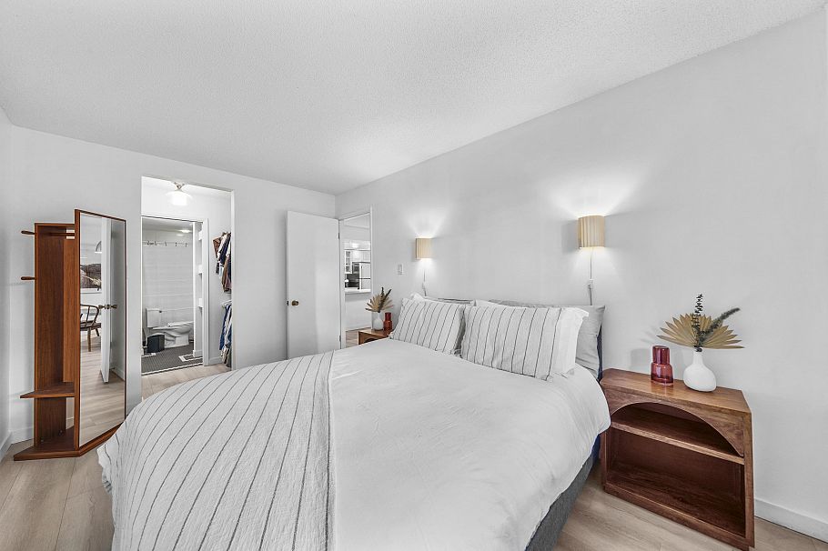 101 210 W 2nd Street North Vancouver, BC - 17