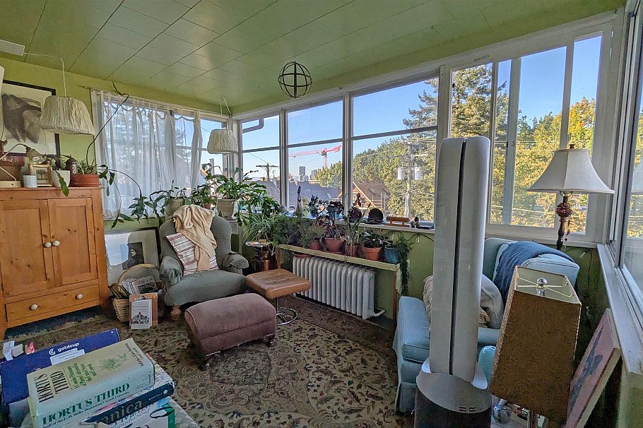 345 W 11th Avenue Vancouver, BC - 10