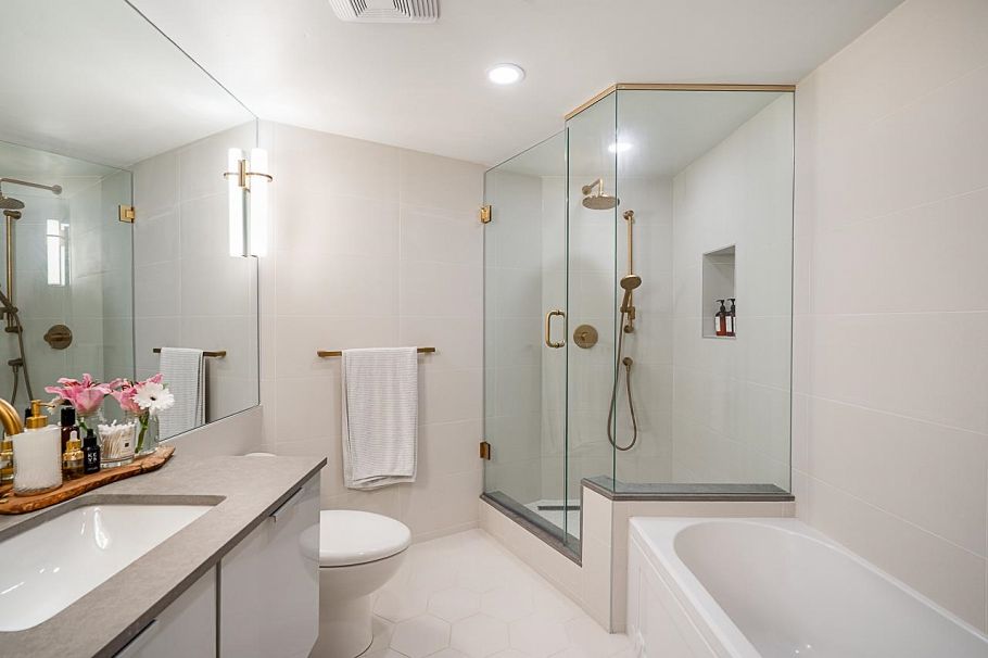 310 128 W Cordova Street Vancouver, BC - 12