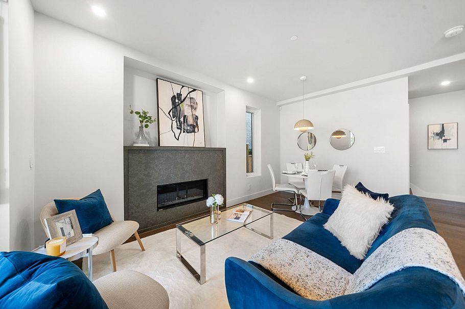 1 638 E 46th Avenue Vancouver, BC - 3