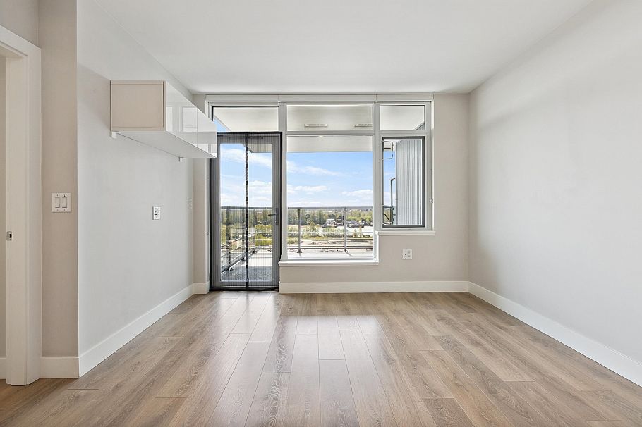 1104 8533 River District Crossing Vancouver, BC - 5