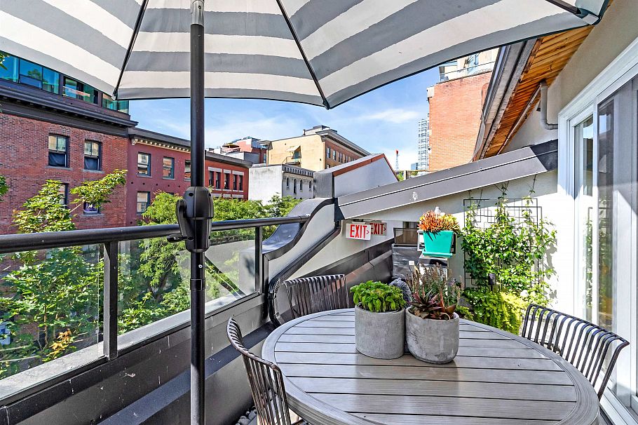 83 Alexander Street Vancouver, BC - 13