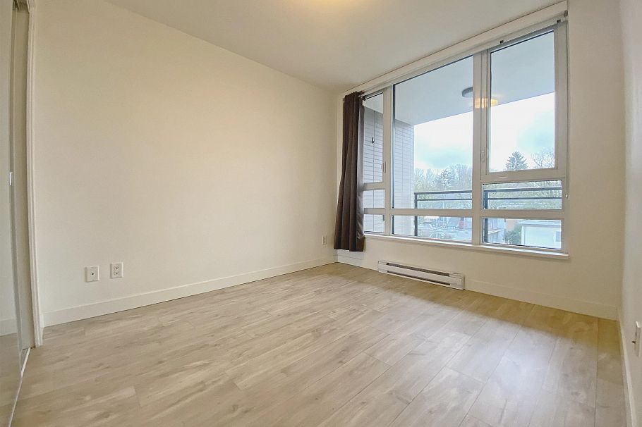 802 238 W Broadway Vancouver, BC - 4