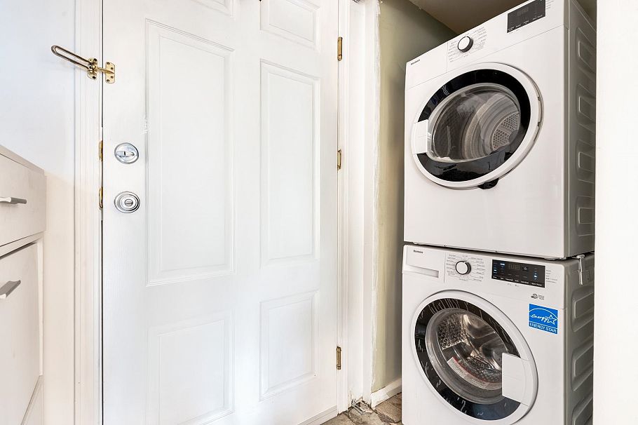 305 1503 W 66th Avenue Vancouver, BC - 19